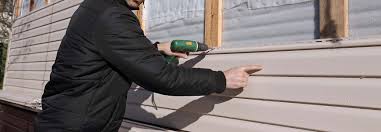 Best Composite Siding  in Hibbing, MN